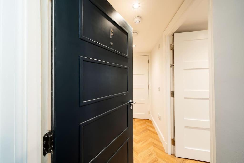 The Crescent, Aberdeen City Centre Apartment Esterno foto