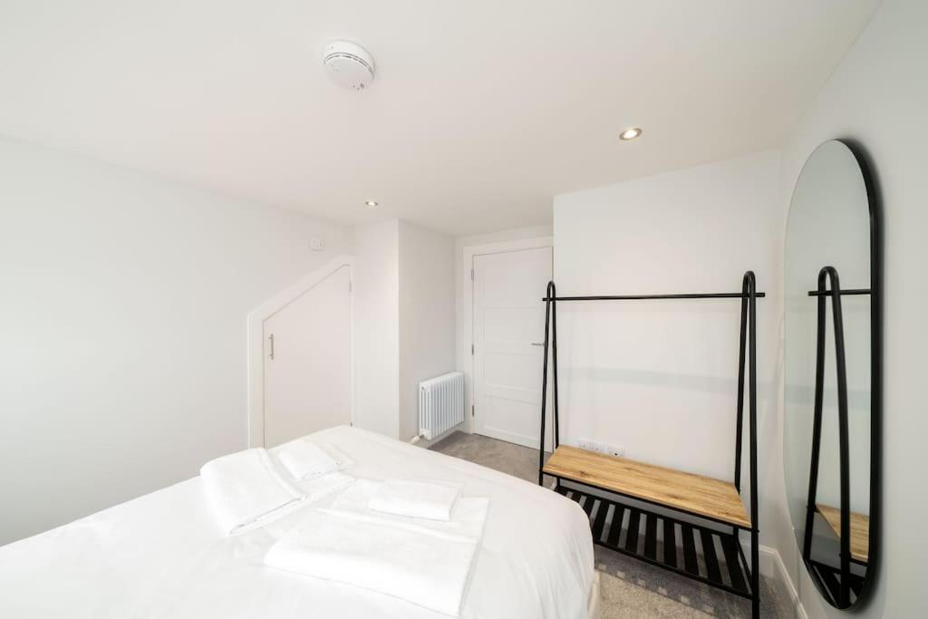 The Crescent, Aberdeen City Centre Apartment Esterno foto