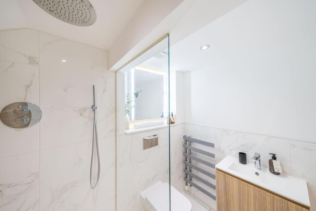 The Crescent, Aberdeen City Centre Apartment Esterno foto