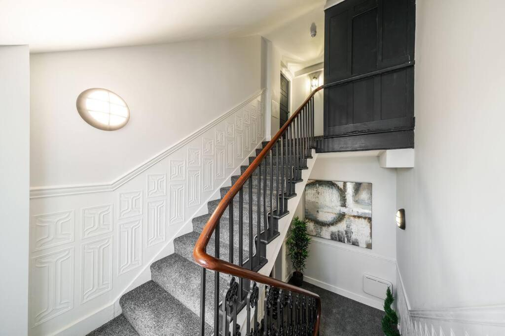 The Crescent, Aberdeen City Centre Apartment Esterno foto