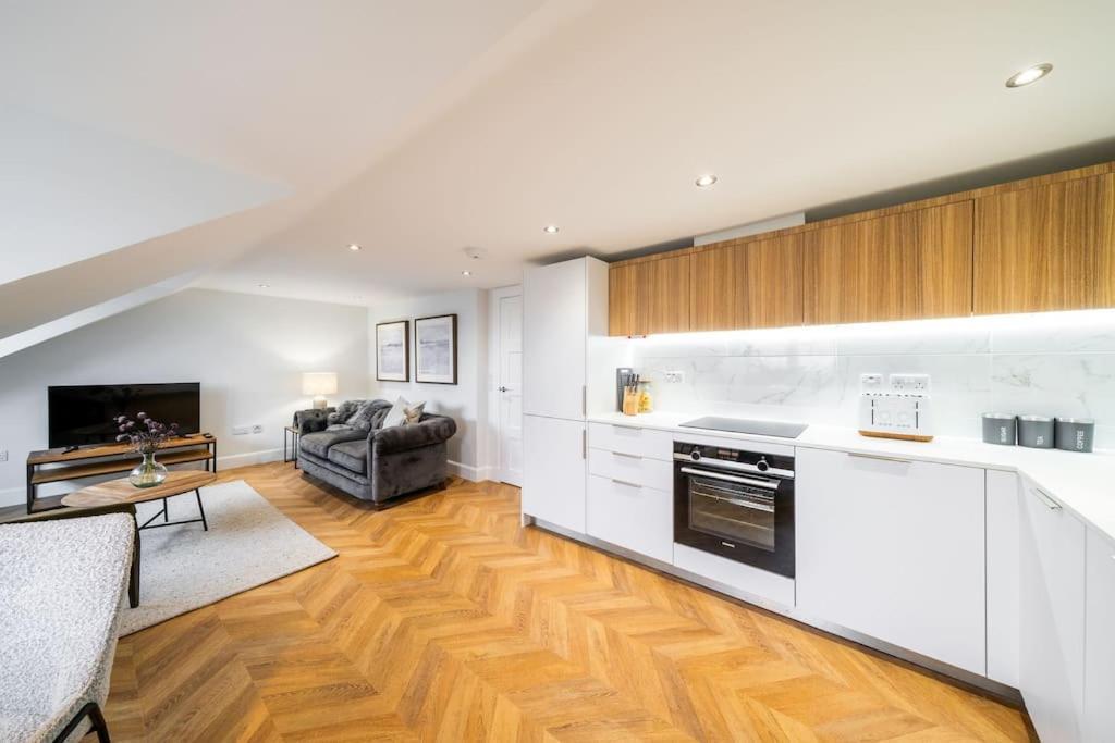 The Crescent, Aberdeen City Centre Apartment Esterno foto