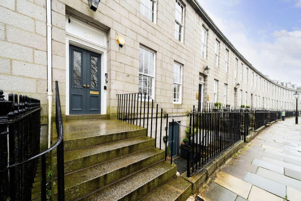 The Crescent, Aberdeen City Centre Apartment Esterno foto