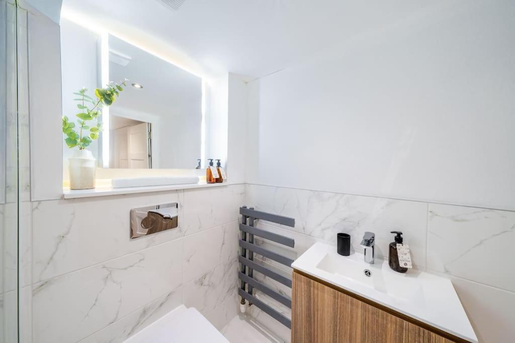 The Crescent, Aberdeen City Centre Apartment Esterno foto