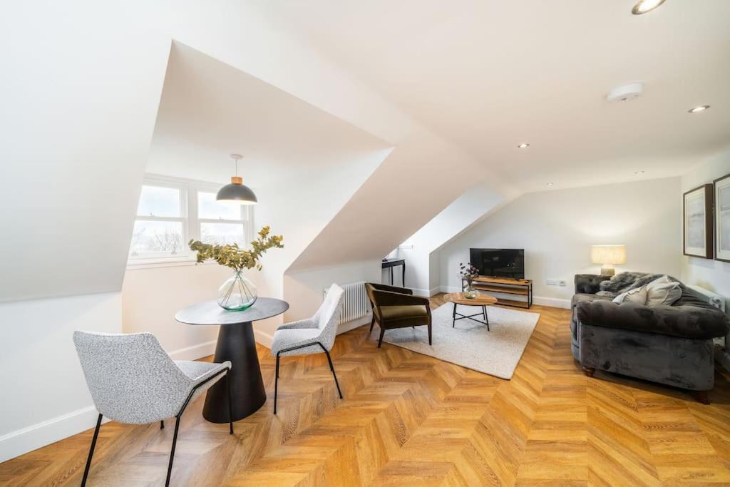 The Crescent, Aberdeen City Centre Apartment Esterno foto